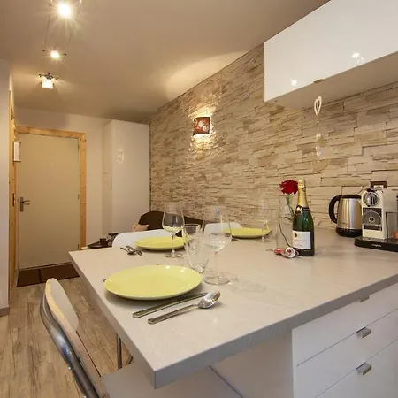 La Perseverance F Apartment